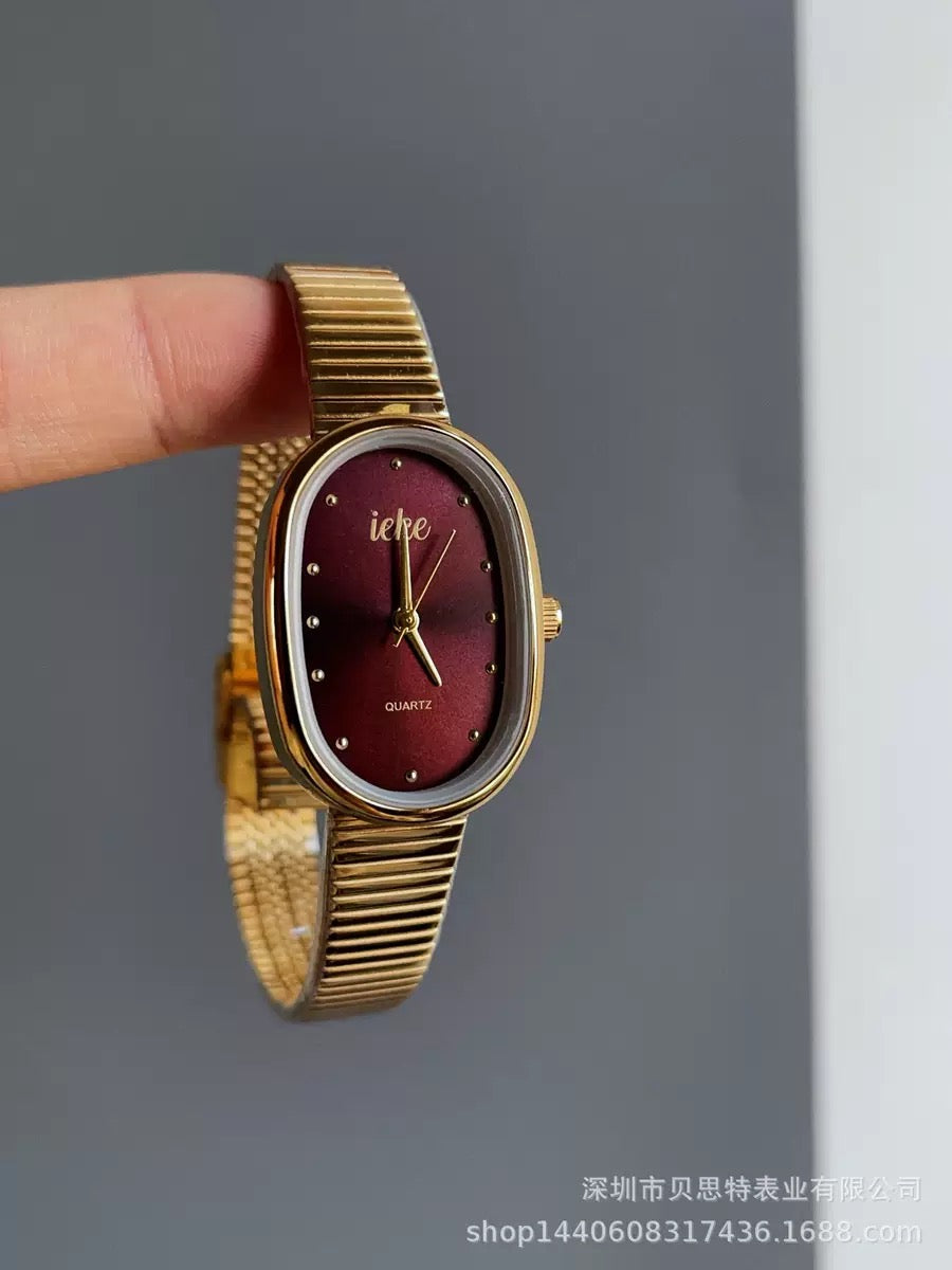 Luxury Vintage Gold Bracelet Watches: Elegant Minimalist Collection (Comes Boxed)
