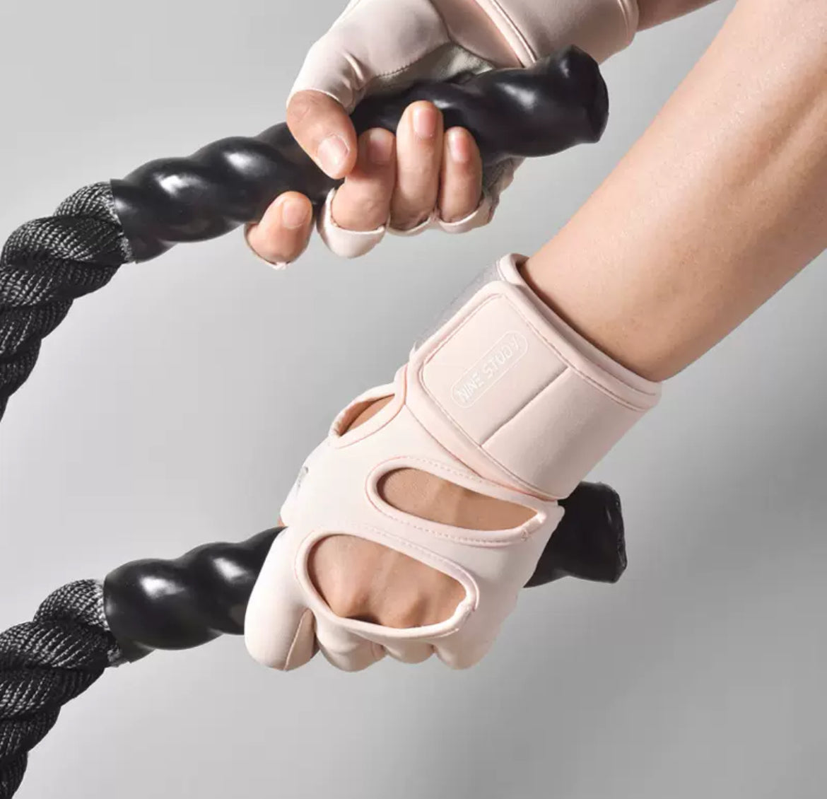 Non-slip Breathable Weight-Lifting Gloves